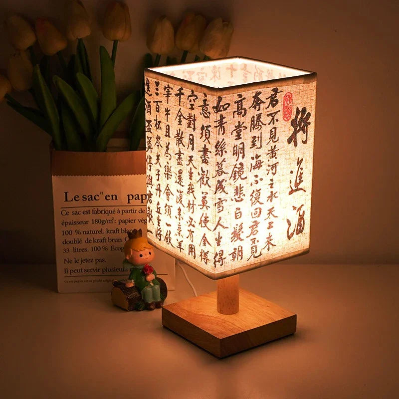Lampe de Bureau Style Japonais – 3 Modèles, Lumière Chaude, Bois et Tissu